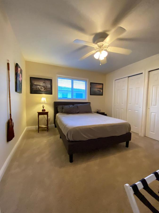 This Homestay Oasis Is The Cape'S Best Place To Stay Cape Coral Eksteriør billede